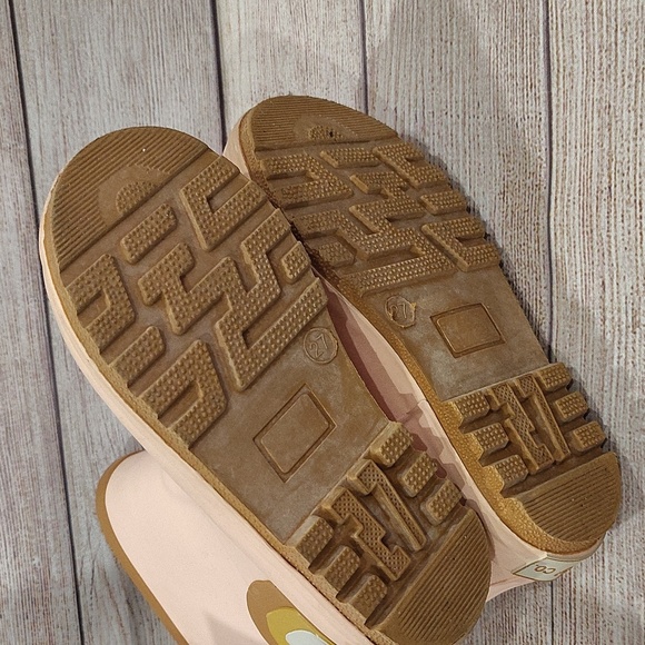 Grech & Co Rainboots - Picture 7 of 7